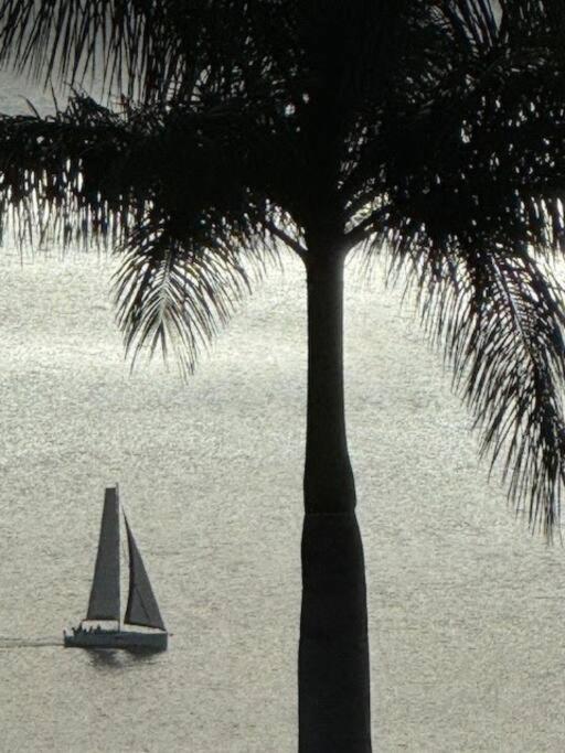 Ti Sucrier Jaune - Douceur Caraibe Vue Mer Le Carbet Luaran gambar